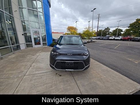 Used 2023 Kia Soul S image 9