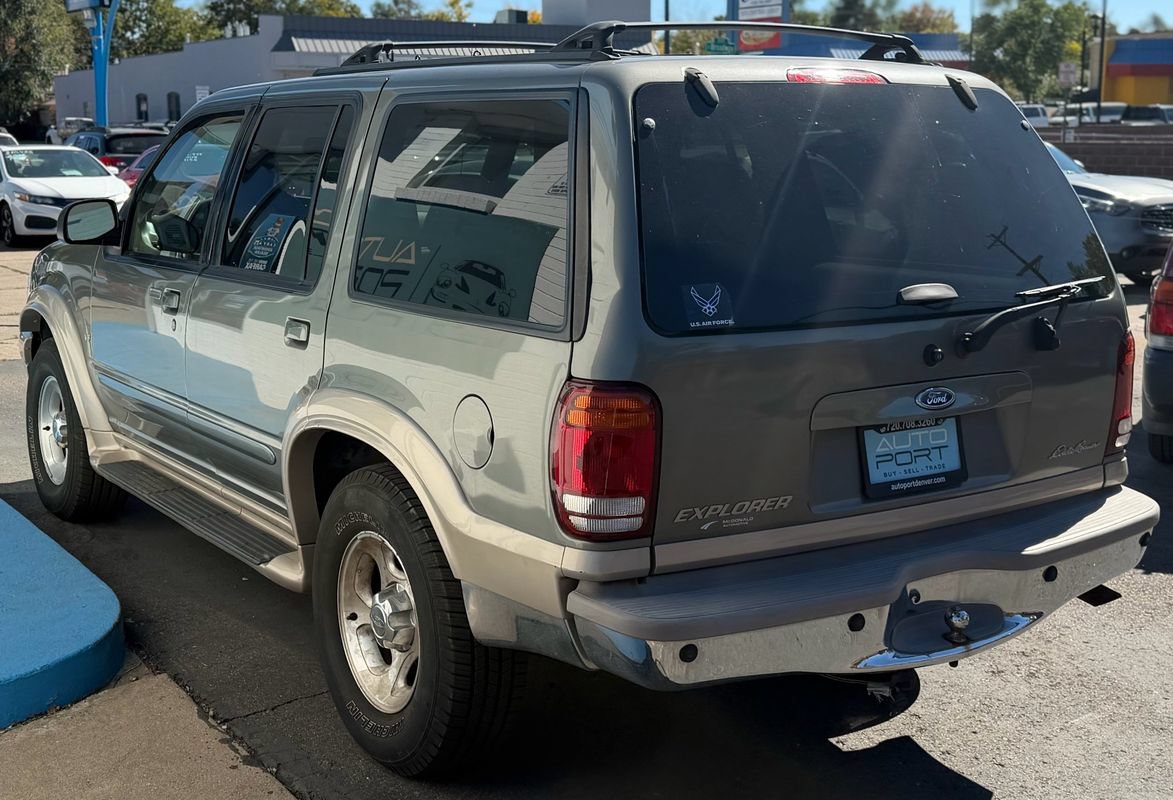 Used 2001 Ford Explorer Eddie Bauer AWD/4WD image 5