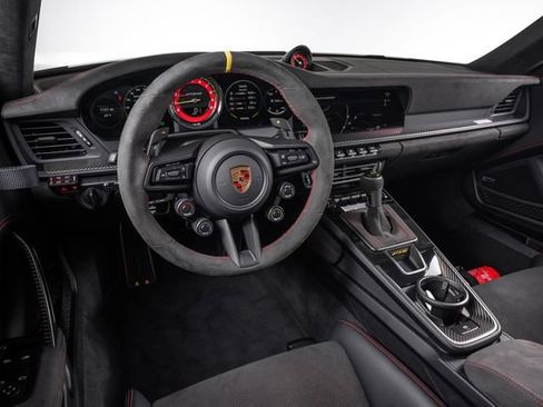 Used 2025 Porsche 911 GT3 RS RWD image 25