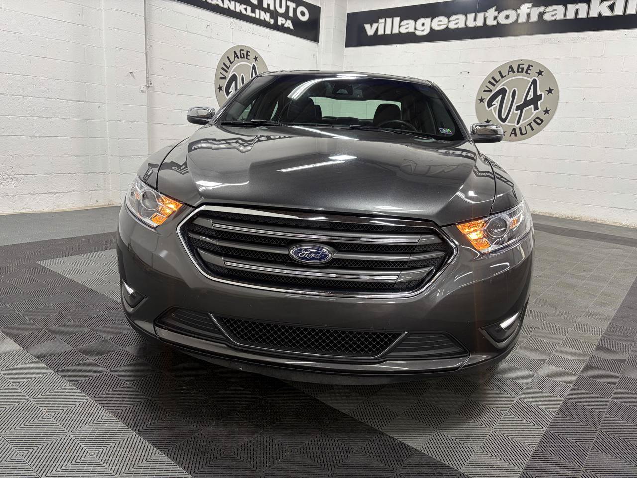 Used 2019 Ford Taurus Limited AWD/4WD image 8