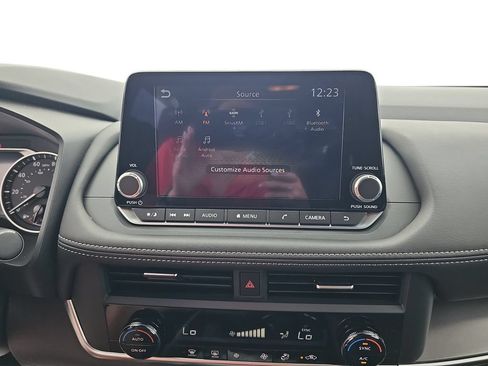 Used 2026 Nissan Rogue SV FWD image 21