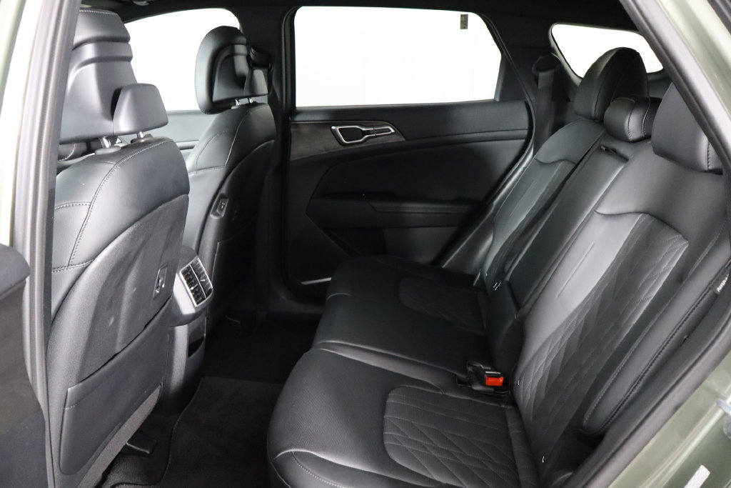 Used 2024 Kia Sportage X-Line w/ X-Line Premium Package AWD/4WD image 16