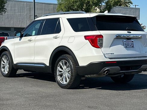 Used 2021 Ford Explorer Limited w/ Equipment Group 301A AWD/4WD image 6