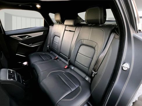 Used 2024 Jaguar F-PACE R-Dynamic S image 20