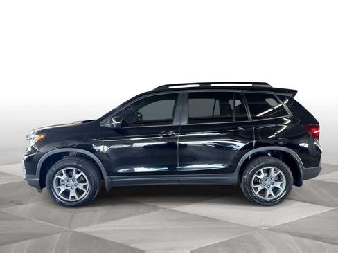 Used 2023 Honda Passport TrailSport image 5