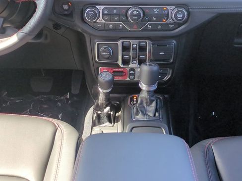 New 2026 Jeep Wrangler Unlimited Rubicon 392 w/ Quick Order Package 27X Moab AWD/4WD image 21