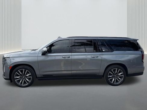 Used 2022 Cadillac Escalade ESV Sport w/ Touring Package AWD/4WD image 7