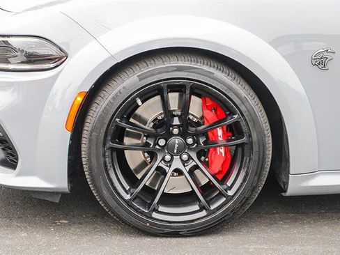 Used 2022 Dodge Charger SRT Hellcat image 9