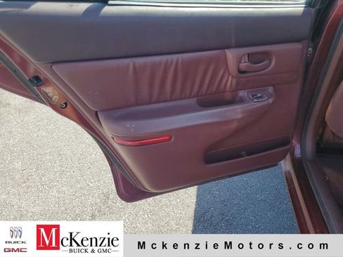 Used 1998 Buick Century Custom FWD image 20