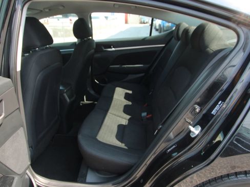 Used 2019 Hyundai Elantra SEL w/ Cargo Package FWD image 11