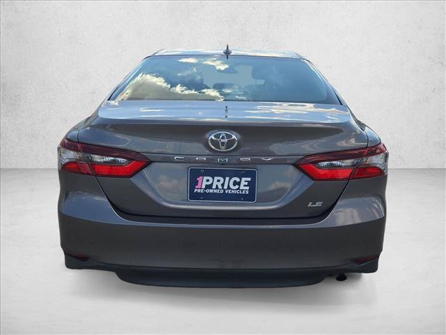 Used 2021 Toyota Camry LE FWD image 7