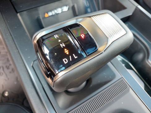 New 2025 GMC Hummer EV 2X w/ Extreme Off-Road Package image 24