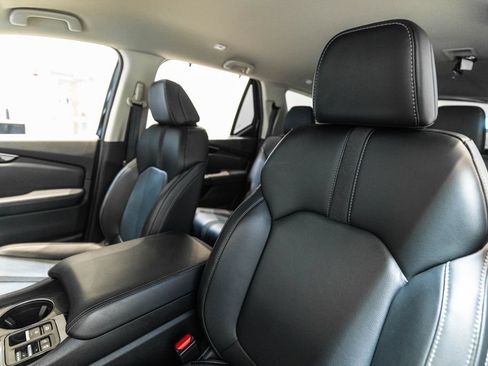 Used 2024 Honda Pilot EX-L image 6