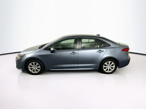 Used 2025 Toyota Corolla LE w/ Convenience Package FWD image 4
