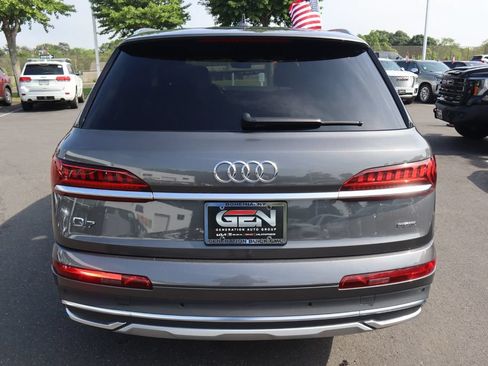 Used 2021 Audi Q7 2.0T Premium w/ Convenience Package AWD/4WD image 5