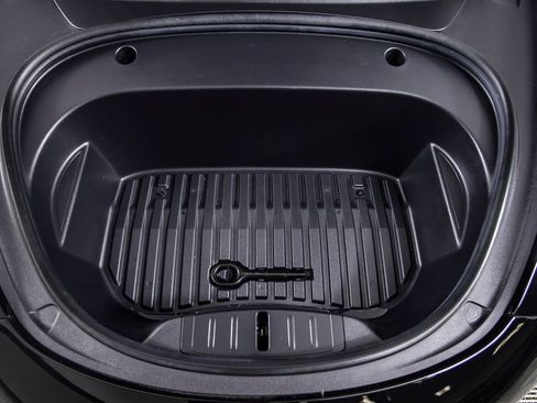 Used 2023 Tesla Model 3 Standard Range image 41