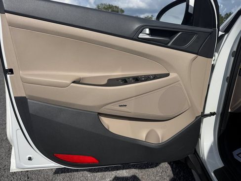 Used 2018 Hyundai Tucson SEL Plus AWD/4WD image 28