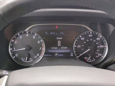 Used 2023 Nissan Titan SV w/ SV Convenience Package AWD/4WD image 10