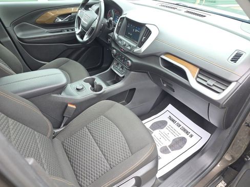 Used 2019 GMC Terrain SLE w/ LPO, Floor Liner Package AWD/4WD image 17