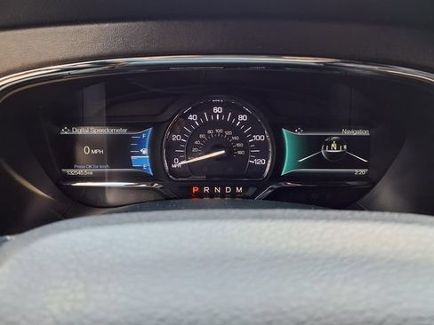 Used 2016 Lincoln Navigator L Select AWD/4WD image 19