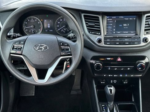 Used 2018 Hyundai Tucson SEL FWD image 14