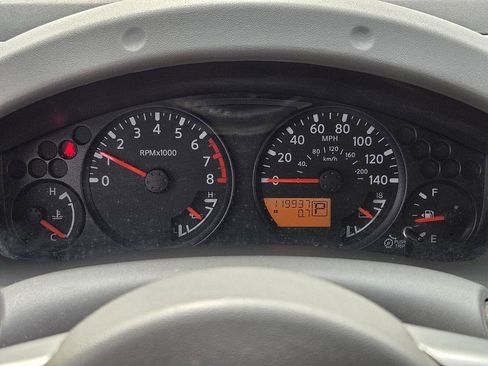 Used 2019 Nissan Frontier SV image 17