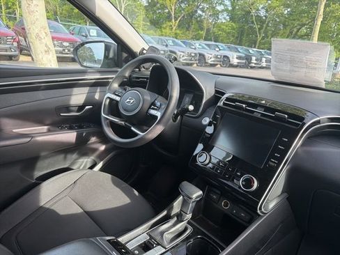 Used 2023 Hyundai Tucson SEL FWD image 16