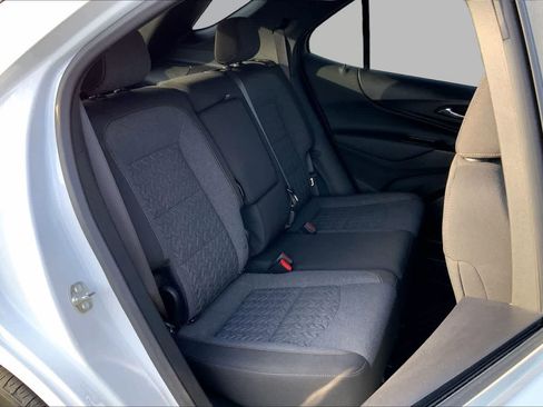 Used 2024 Chevrolet Equinox LT w/ LPO, Floor Liner Package FWD image 19