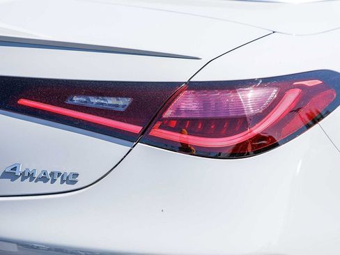 Used 2025 Mercedes-Benz CLE 300 4MATIC Cabriolet image 8