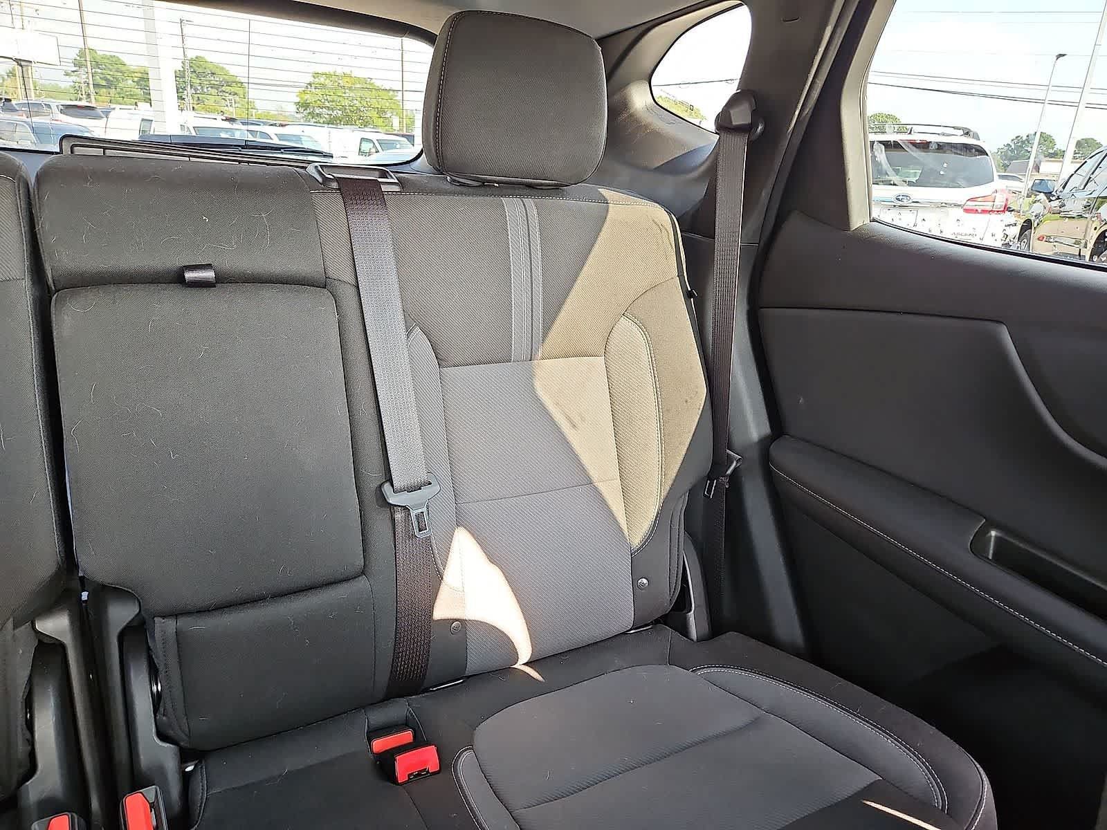 Used 2025 Chevrolet Blazer LT w/ Convenience Package FWD image 15