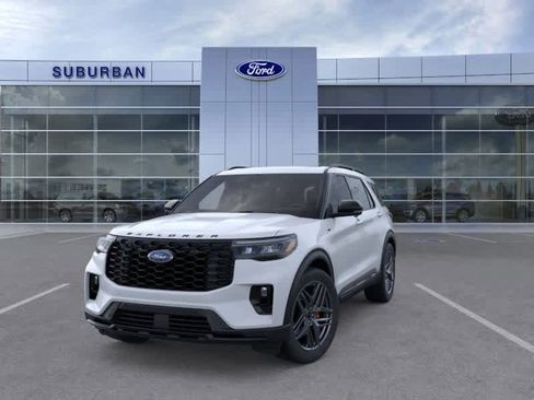 New 2026 Ford Explorer ST-Line image 2