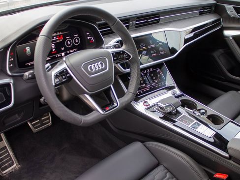 Used 2026 Audi RS 6 performance image 11