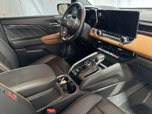 Certified 2023 GMC Canyon AT4 w/ AT4 Premium Package AWD/4WD image 28