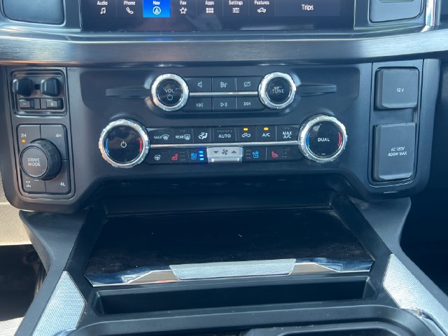 Used 2024 Ford F350 Lariat w/ Chrome Package AWD/4WD image 25