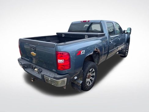 Used 2009 Chevrolet Silverado 2500 LTZ w/ Safety Package image 3