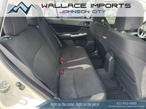 Used 2016 Subaru Crosstrek 2.0i Premium AWD/4WD image 39