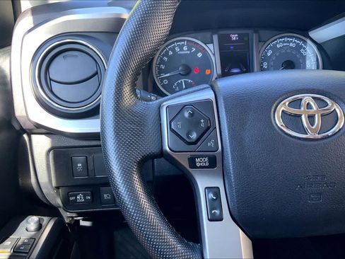 Used 2022 Toyota Tacoma SR5 w/ Technology Package image 23