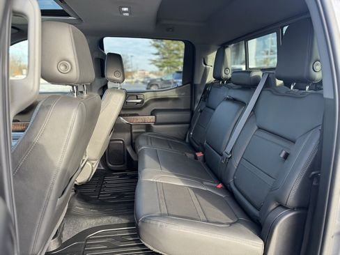Used 2022 GMC Sierra 1500 Denali w/ Denali Premium Package image 25