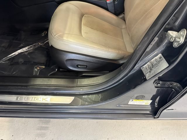Used 2014 Buick Verano Convenience FWD image 25