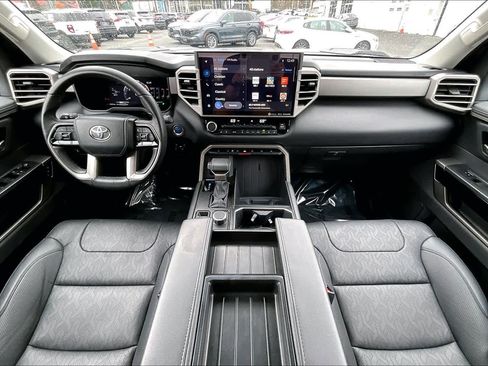 Used 2024 Toyota Tundra Limited image 15