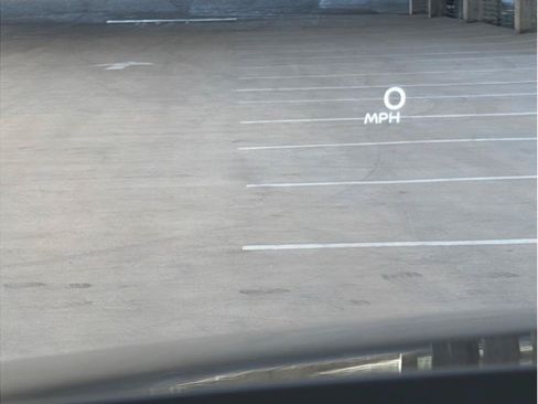 Used 2024 Nissan Ariya AWD image 33