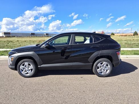 New 2026 Hyundai Kona SE image 2