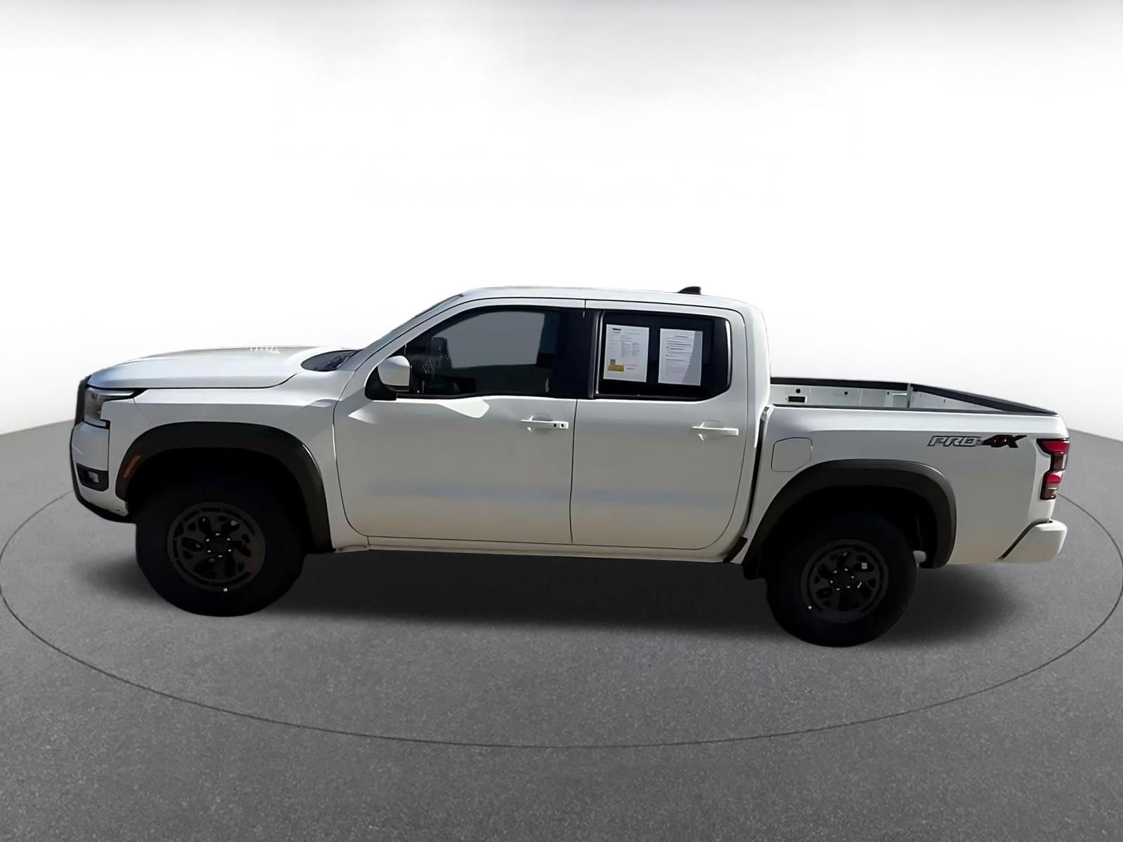Used 2026 Nissan Frontier PRO-4X AWD/4WD image 8