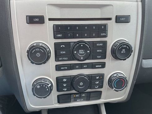 Used 2012 Ford Escape XLT image 32