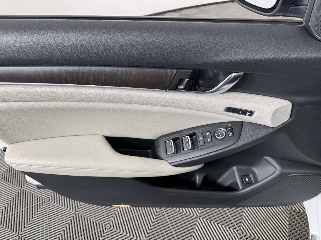 Used 2021 Honda Accord EX-L image 16
