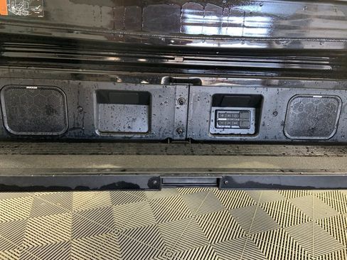 Used 2025 GMC Sierra 3500 Denali Ultimate image 10