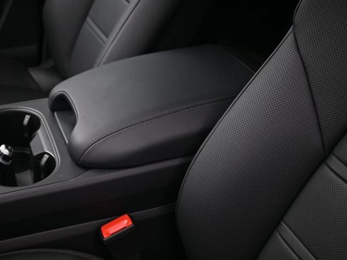 Certified 2026 Porsche Cayenne GTS AWD/4WD image 21