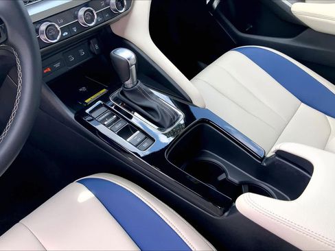 Used 2026 Acura Integra A-Spec image 16