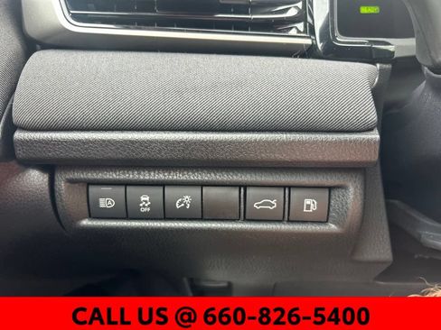 Used 2025 Toyota Camry LE FWD image 20