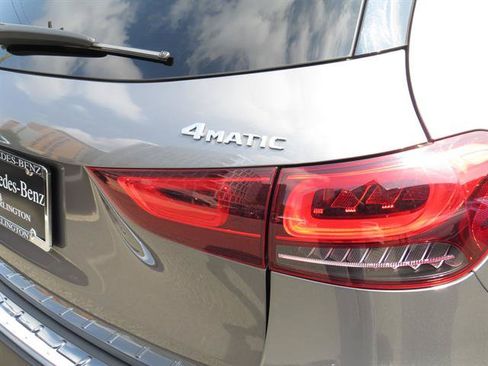 Used 2023 Mercedes-Benz GLA 250 4MATIC image 26